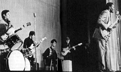 photo of Chuck Berry wiht the Blues Project